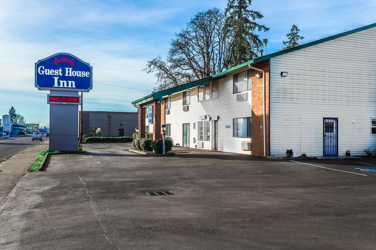 Guest House Inn Junction City Buitenkant foto